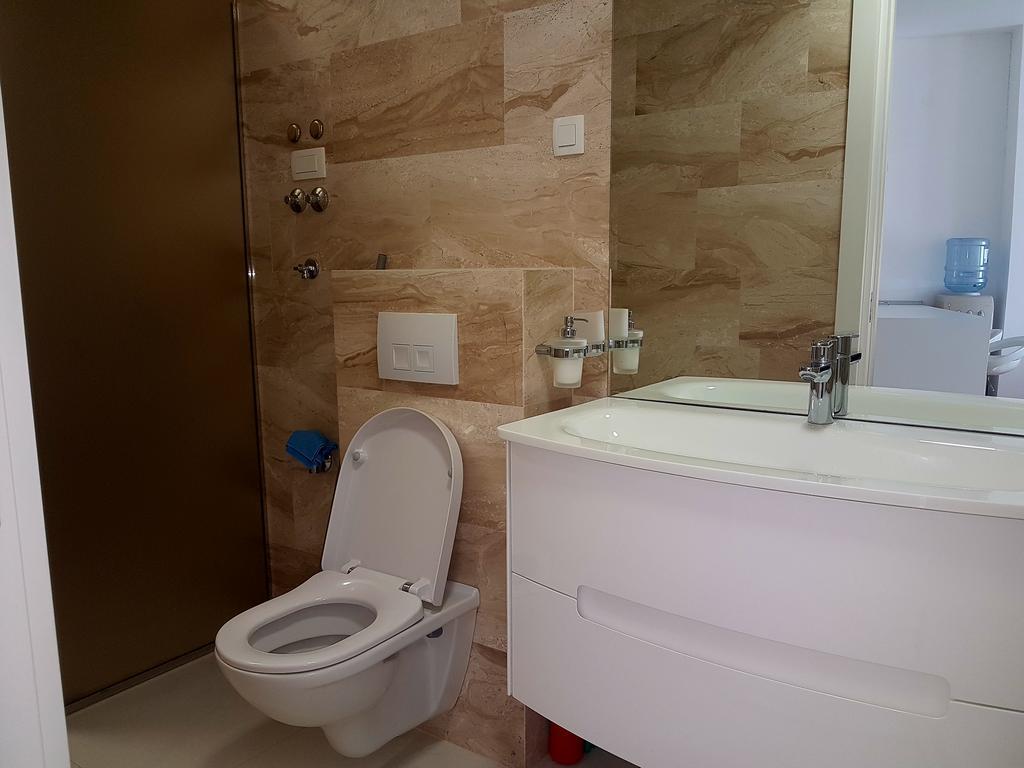 Apartment Tc Lux Vlsb Budva Exterior photo