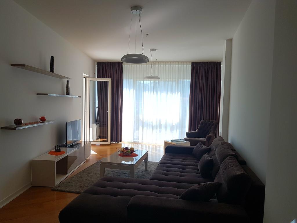 Apartment Tc Lux Vlsb Budva Exterior photo